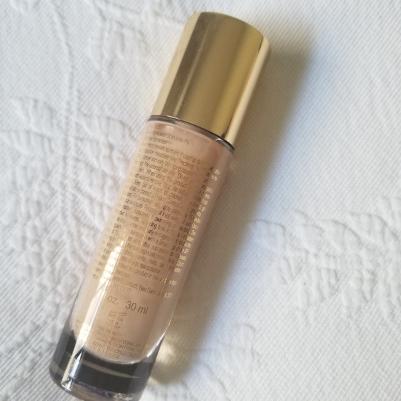 YSL Touche Eclat le Tient Radience Foundation - Picture 2 of 3